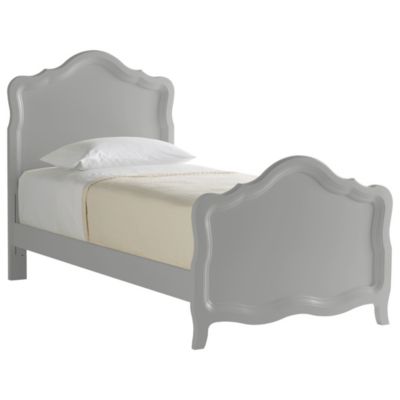 Abigail Belcourt Bed